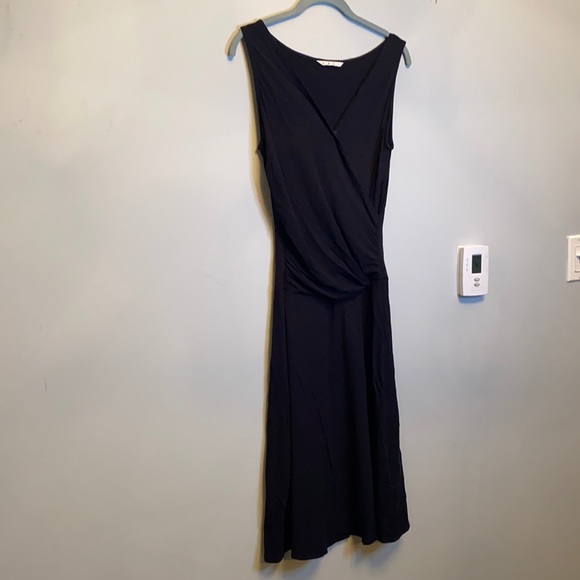 Cabi Dress - Picture 2 of 4